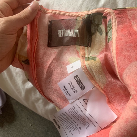 Reformation Waverly dress in Hanoi print size 2 - Picture 4 of 7